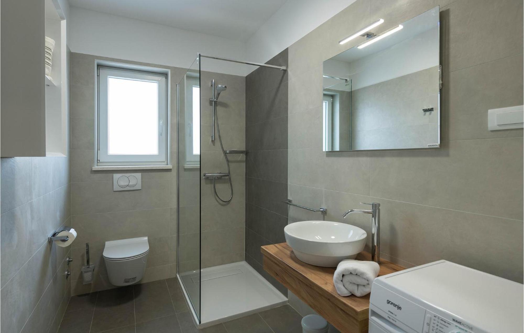 Stunning Home In Barban With Wifi מראה חיצוני תמונה
